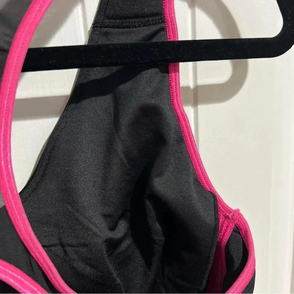 Marika Miracles Bra Womens Racerback Sports Wire Free Plus Black Size 20 - Picture 7 of 12